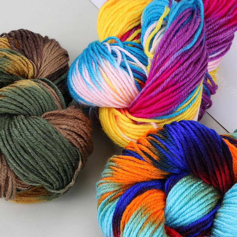 1 tk Pehme mitmevärviline polüester akrüüllõng Fiber kootud kraasitud niidid Paksud pillimisvastased värvitud lõngapallide heegeldamise tarvik