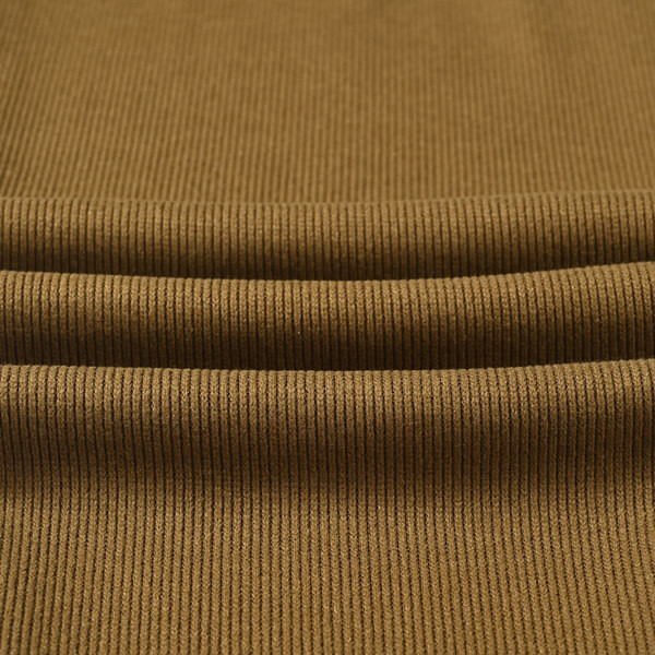 Ψηλόμεσο ελαστικό παντελόνι με τσέπη