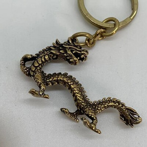 DIY nahast nikerdatud nahast kunst võtmehoidja tarvikud Puhtad vasest ripatsikomponendid, retrostiilis 12 sümboolset looma