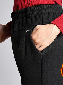 Γυναικείο παντελόνι με ζεστή φόδρα και τσέπη