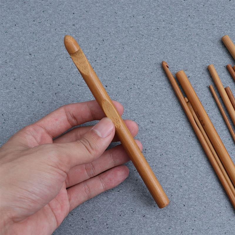 12 bucăți de croșetat din bambus de dimensiuni diferite Ace de tricotat Croșetat din bambus cilindric Set de 12 bucăți 3,0-10 mm (3,0 mm până la 10 mm)