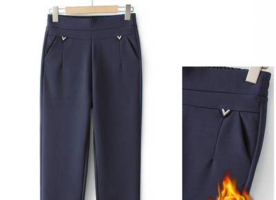 Γυναικείο κομψό παντελόνι με επένδυση με μεταλλικό στοιχείο