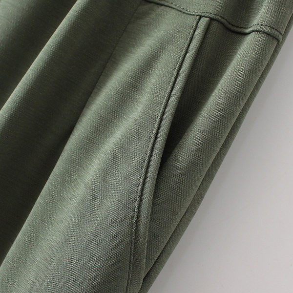 Ženske casual hlače - s džepom