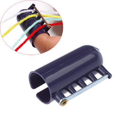 1Pcs/set Finger Splitter Sweater Wool Knitting Tool 4 Yarn Guide Thimble Plastic Sewing  Accessories Assistant Tool