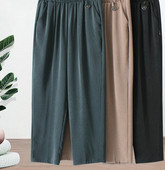 3D-elemendiga vabaaja naistepüksid