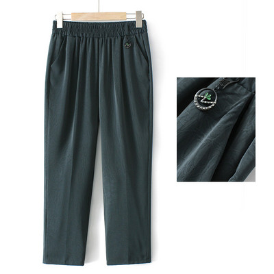 3D-elemendiga vabaaja naistepüksid