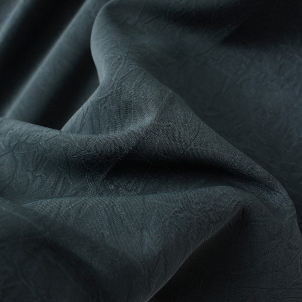 Pantaloni eleganti cu talie elastica, buzunare si element metalic