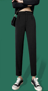 Aktualan ravni model ženskih hlača