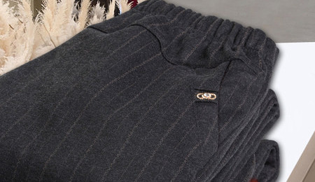 Vabaaja triibulised taskuga püksid