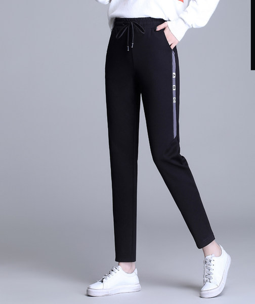 Naiste vabaaja püksid elastse vöökohaga