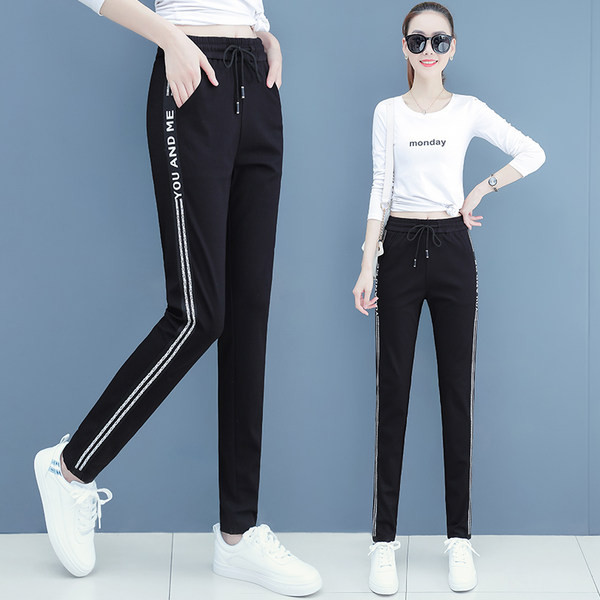 Γυναικεία φούτερ με κορδόνια