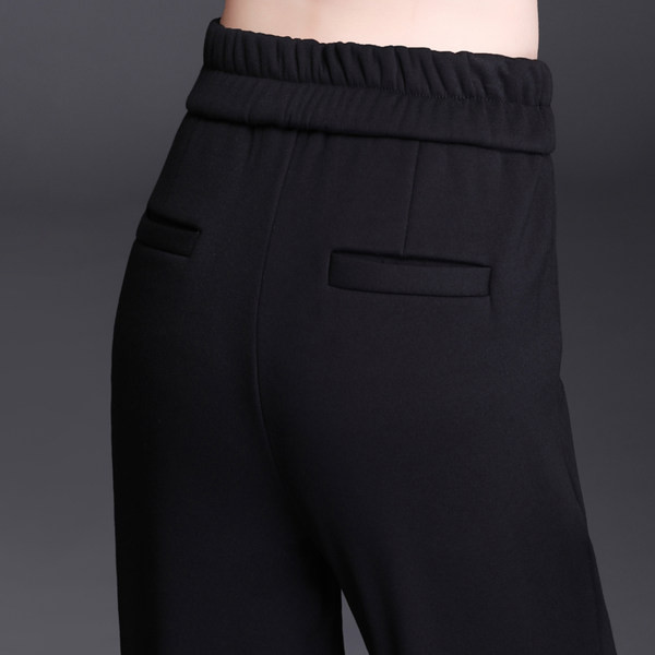 Ženske elegantne hlače - s džepom