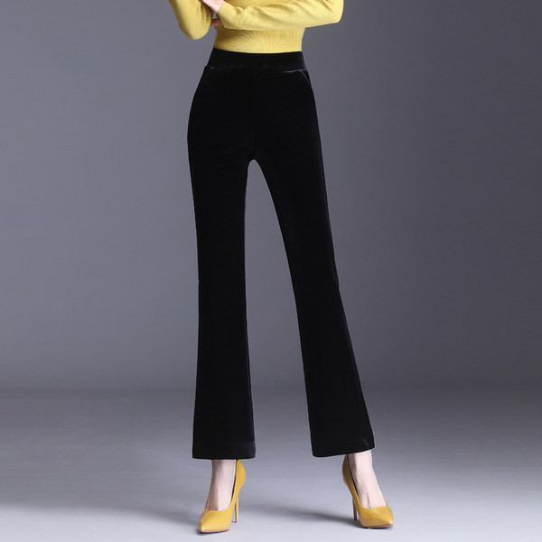 Puhas kõrge vöökoha ja sooja voodriga naiste pükste mudel