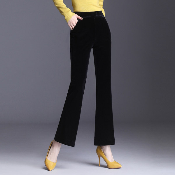 Puhas kõrge vöökoha ja sooja voodriga naiste pükste mudel