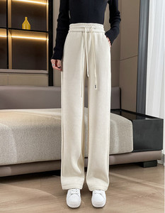 Spordipüksid - paeltega