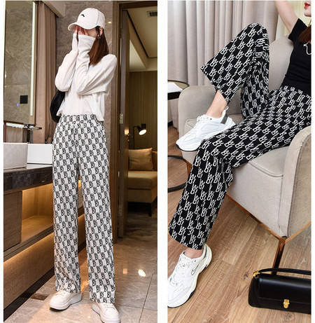 Model nou de pantaloni de dama cu picioare late si inscriptionare