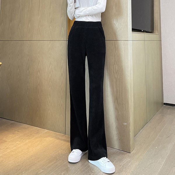 Moteriškos kelnės – su kišene