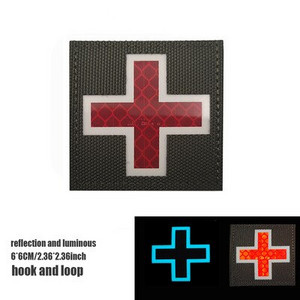 IR Punase Risti parameediku EMT EMS Armee lahingumeediku esmaabiplaastrid Helkur taktikalise meditsiinilise sümboolika plaastri märk