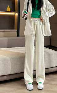 Naiste vabaaja püksid - paeltega