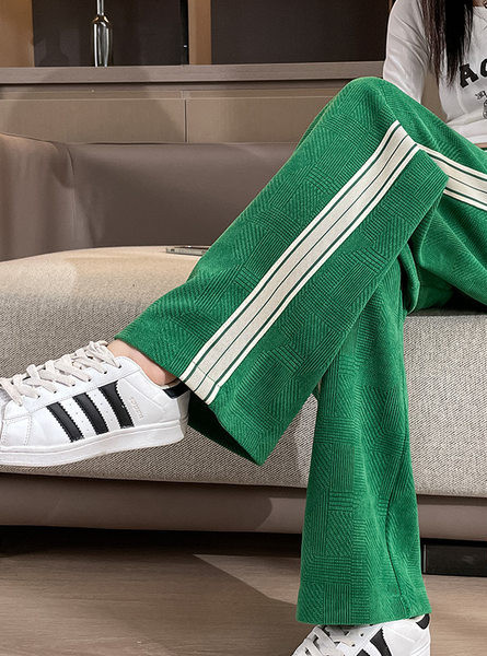 Naiste vabaaja püksid - paeltega