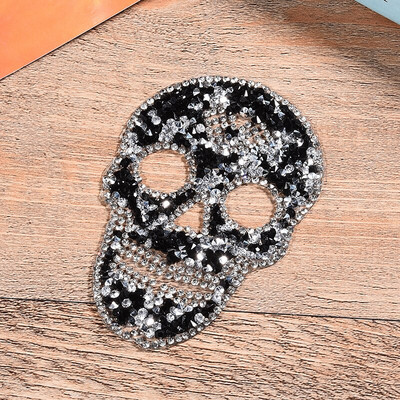 Αυτοκόλλητο Balck Silver Red Skull Diamond Sequin Patches για σίδερο ρούχων σε ρούχα μεταφοράς Απλικές σήμα ρίγες