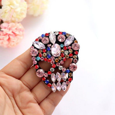 Υψηλής ποιότητας τρισδιάστατα χειροποίητα στρας με χάντρες Μπαλώματα κρανίου για ρούχα Biker Jeans Μαύρα πανκ κεντήματα απλικέ Διακριτικά ρίγες