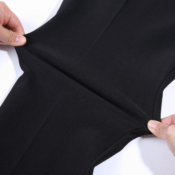 Naiste vabaaja püksid - kummiku ja taskuga