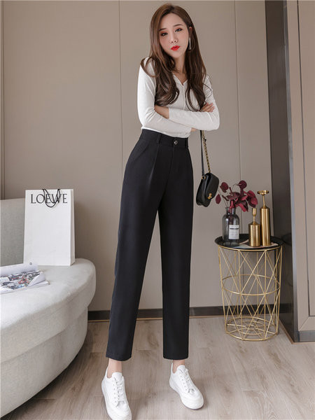 Stiilsed kõrge vöökohaga ja 9/10 pikkusega naiste püksid