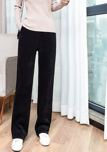 Naiste spordipüksid – kõrge vöökohaga