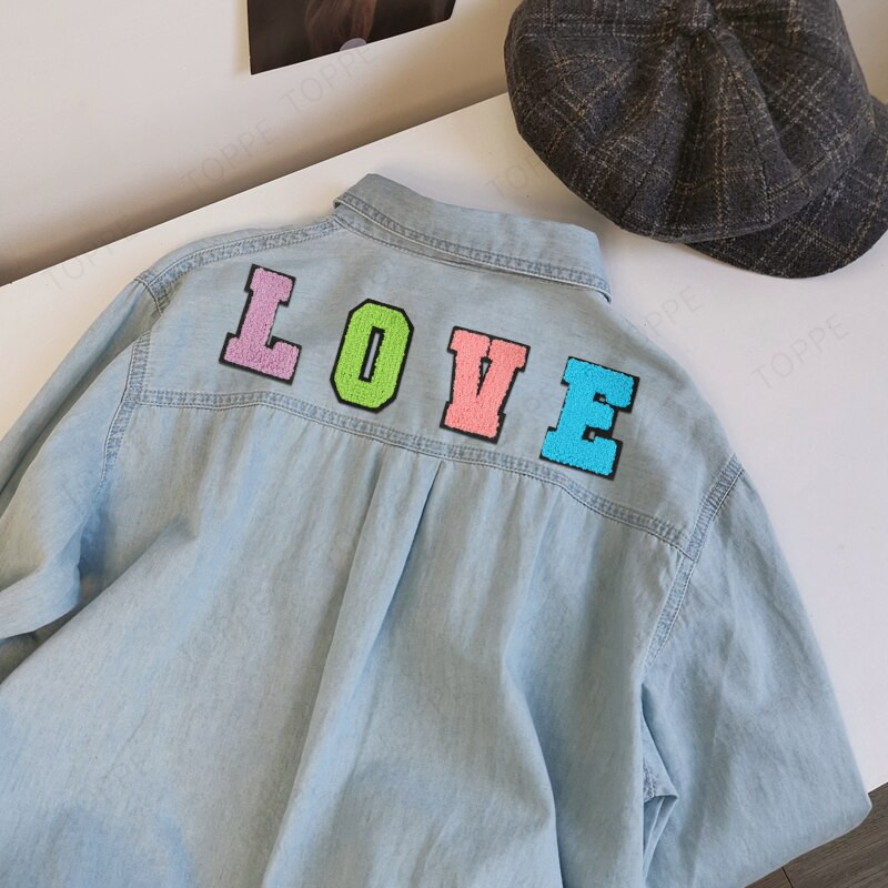 Νέο AZ rainbow μπαλώματα αγγλικών γραμμάτων για ρούχα BRIDE Iron on Stickes 3D χειροποίητο σήμα ονόματος ρίγες