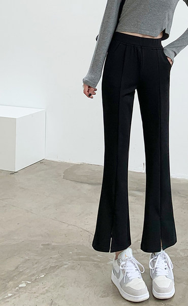 Ležerne ženske hlače - s prorezom