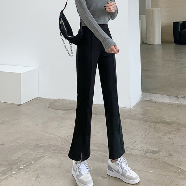 Ležerne ženske hlače - s prorezom