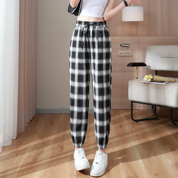 Naiste vabaaja ruudulised nöörpüksid