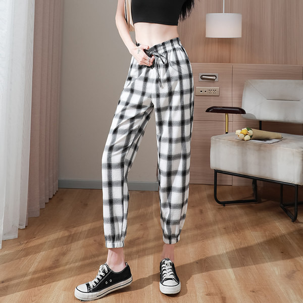 Naiste vabaaja ruudulised nöörpüksid