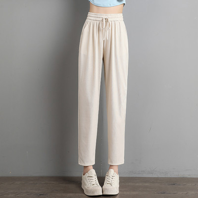 Naiste puhtad paeltega püksid