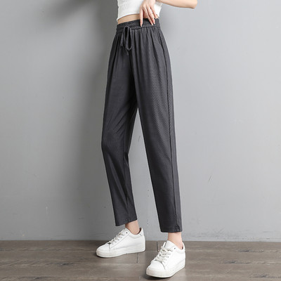 Naiste puhtad paeltega püksid