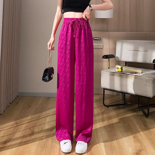 Naiste vabaaja püksid elastsete ja paeltega