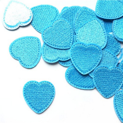 10 TK Punased Südamed Hõbedane Kuldne Kangas Tikand Õmble Triikraud Plaastrid Märgid Riietele Ise ise teha aplikatsioonid Käsitöö kaunistuskleebis