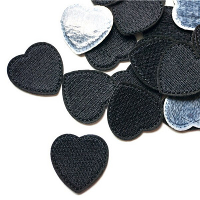 10 TK Punased Südamed Hõbedane Kuldne Kangas Tikand Õmble Triikraud Plaastrid Märgid Riietele Ise ise teha aplikatsioonid Käsitöö kaunistuskleebis