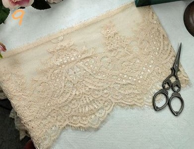 (3M/Lot) Prancūziškų nėrinių apdaila, siuvinėjimas, blakstienų nėriniai, „pasidaryk pats“ aksesuarai su adatomis Chantilly nėriniai „pasidaryk pats“ apatinio trikotažo nėriniai