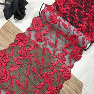 Neoonvärvi tikitud tüllpitsiga meisterdamise kleidi õmblemine värviline pehme kameevõrk kahepoolne tikkimispits nõeltega töötamiseks