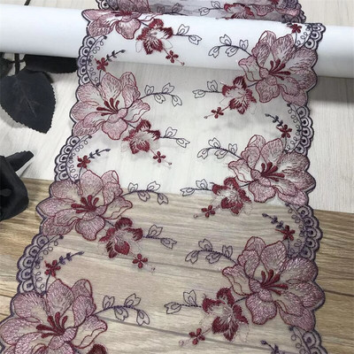 Neoonvärvi tikitud tüllpitsiga meisterdamise kleidi õmblemine värviline pehme kameevõrk kahepoolne tikkimispits nõeltega töötamiseks