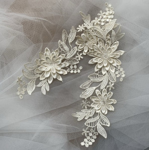 2 KOM. Višebojni poliesterski vez, našivena haljina, čipkana aplikacija, cvjetni flaster, dodaci za plesnu odjeću