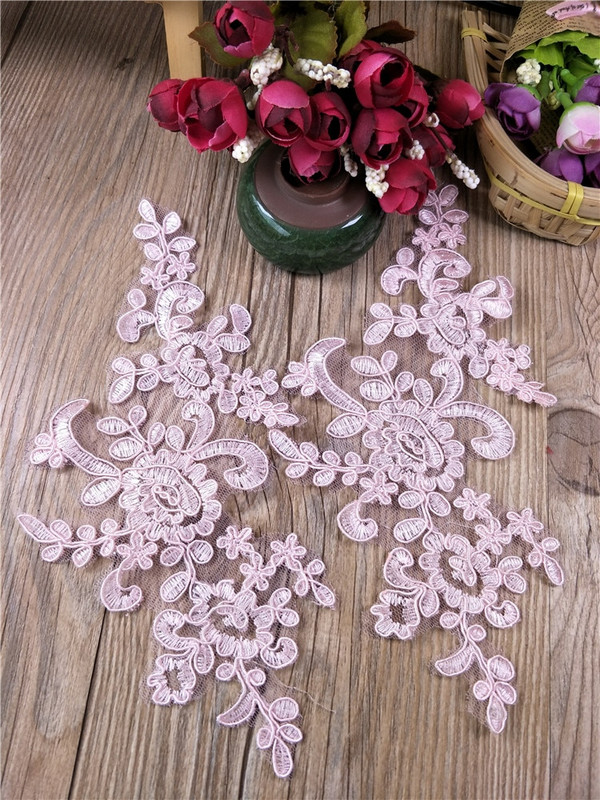 1 jard / 8 cm roosa elevandiluu hõbedane litritega serv, polüester tikandid, pitsliistud pruudi pulmakleidi kostüümikujundusega pitslint
