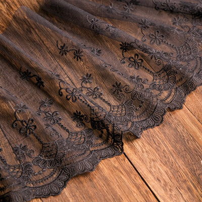 1 jardo baltas nėrinių audinys, 32 cm pločio medvilnė, išsiuvinėti siuvimo reikmenys, juostelės nėrinių puošta suknelė „pasidaryk pats“ drabužių užuolaidos priedai