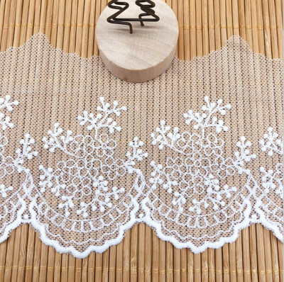 2 metra Novo u dolasku Zlatno Srebrna Tkanina Cvjetna Venecijanska Čipka Gipur Čipkasti Vez Hot Rasprodaja Lijepo Šivaća Čipka Obrub 10,5 cm