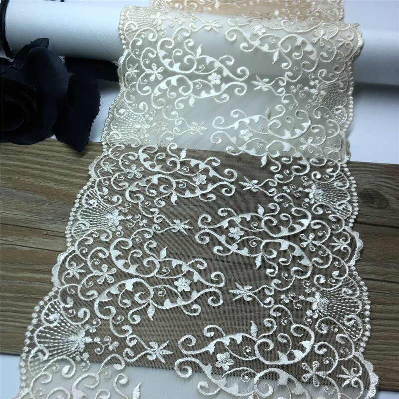 Tikandid Elastne tüllpits, DIY pesu õmblemine Käsitöö Rinnahoidja Aksessuaar Lilledega tikitud pits aluspesu nõeltega töötamiseks