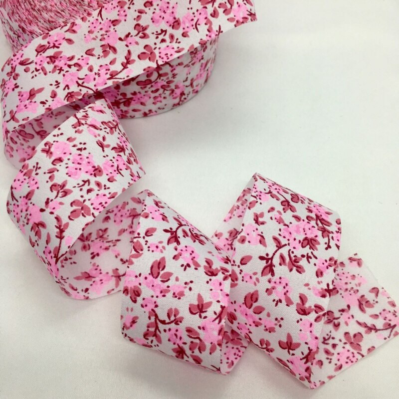 1.5cm 3cm 4cm 10Y Flori pânză imprimată panglică de țesătură pentru textil cusut părtinire legare manuală DIY artizanat cadou ambalaj floral