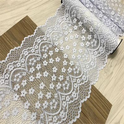 (2M/partii) Elastne pitsiäärne kamm, veniv pitspesu, õmblemine käsitööpitsiga, tikitud lilleline pitskangas