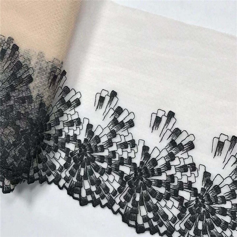 Vezena čipkana tkanina Mrežasta čipkana rukotvorina Dvobojna cvjetna vrpca Čipkasti ukrasi za donje rublje Šivanje grudnjaka Uradi sam vjenčana haljina za lutke